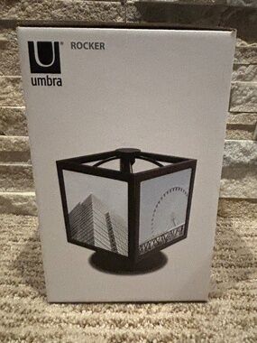 Umbra “Rocker Photo Display” (4) 3” x 3” Photo Holder